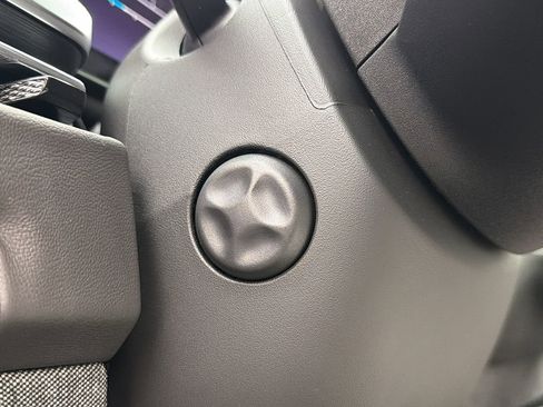 Used 2026 Cadillac Escalade Platinum Sport image 26