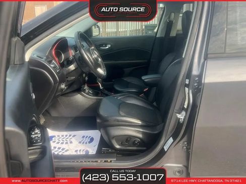 Used 2017 Jeep Compass Trailhawk w/ Navigation Group image 12