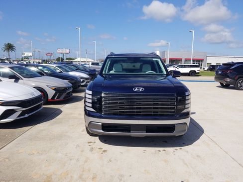 New 2026 Hyundai Palisade SEL FWD image 2