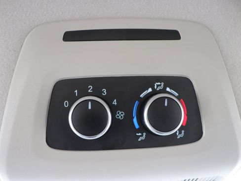 Used 2023 Ford Transit 350 XLT image 49