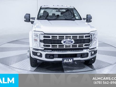Used 2025 Ford F450 XLT w/ 360-Degree Camera Package image 15