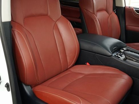 Used 2019 Lexus LX 570 570 image 10