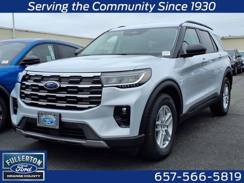 New 2026 Ford Explorer Active w/ Active Comfort Package RWD image 1