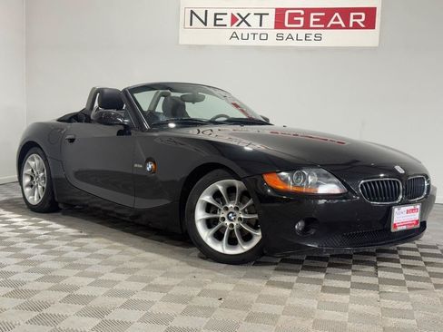 Used 2003 BMW Z4 2.5i RWD image 3