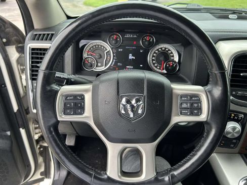 Used 2017 RAM 1500 Laramie w/ Convenience Group AWD/4WD image 35