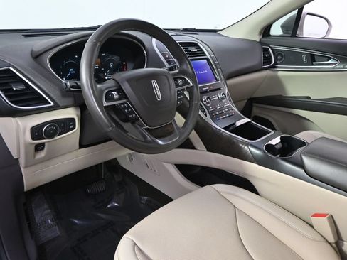 Used 2020 Lincoln Nautilus Reserve w/ Equipment Group 201A AWD/4WD image 11