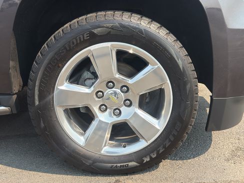 Used 2015 Chevrolet Tahoe LTZ AWD/4WD image 13