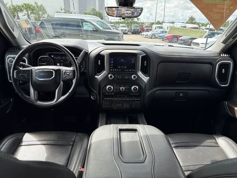 Used 2022 GMC Sierra 2500 Denali w/ Denali Ultimate Package image 6