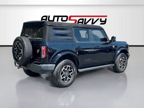 Used 2024 Ford Bronco Outer Banks AWD/4WD image 7