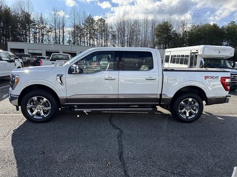 Used 2022 Ford F150 Lariat w/ Equipment Group 502A High image 4