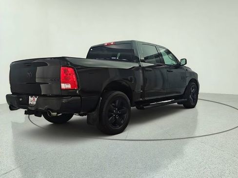 Used 2019 RAM 1500 Express w/ Wheel & Sound Group AWD/4WD image 4