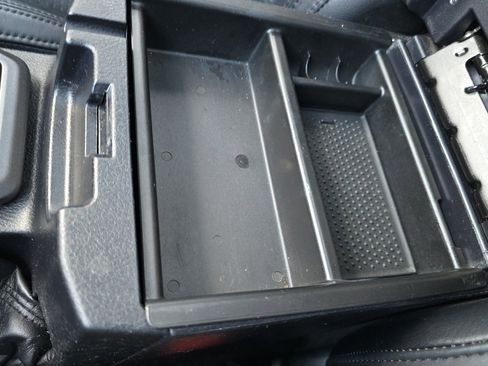 Used 2018 Toyota Tacoma TRD Off-Road image 31