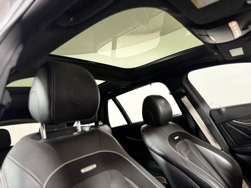 Used 2019 Mercedes-Benz E 63 AMG S image 12