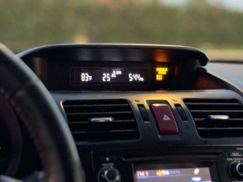 Used 2014 Subaru Crosstrek 2.0i Limited w/ Popular Package #2 image 22