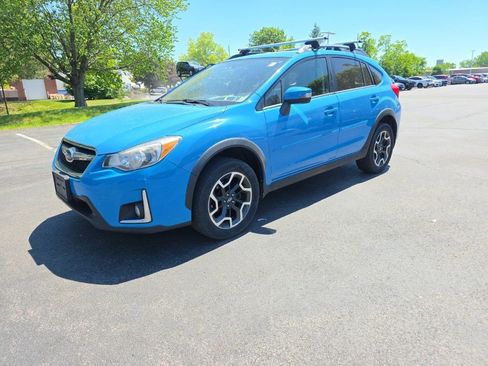 Used 2016 Subaru Crosstrek 2.0i Limited AWD/4WD image 4