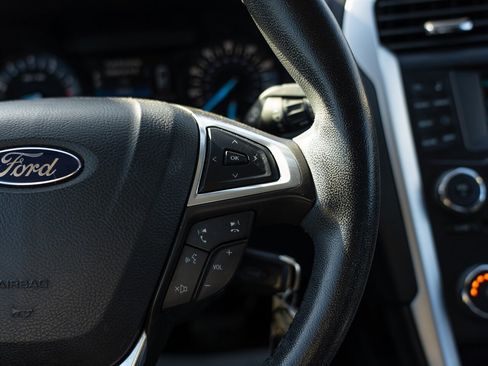 Used 2013 Ford Fusion SE image 28