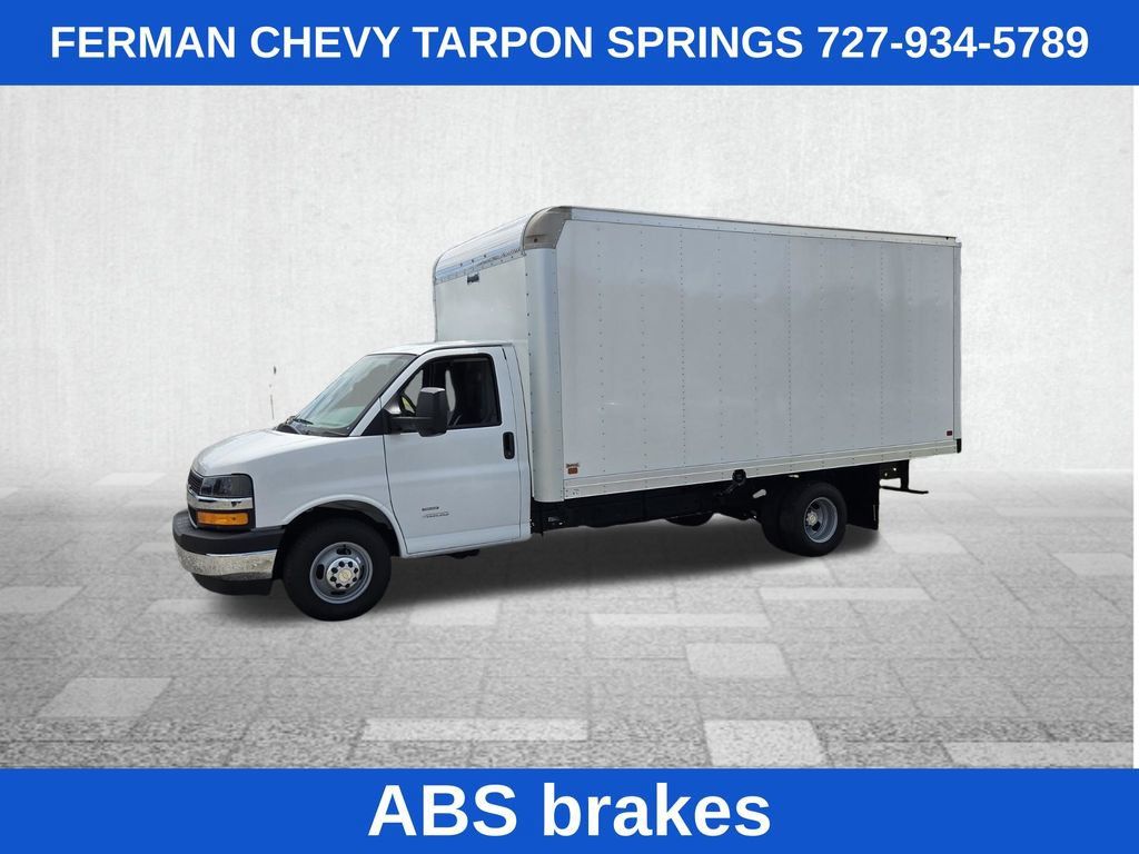 New 2026 Chevrolet Express 4500 w/ Power Convenience Package RWD image 5