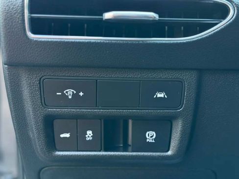 Used 2020 Hyundai Sonata Limited FWD image 18