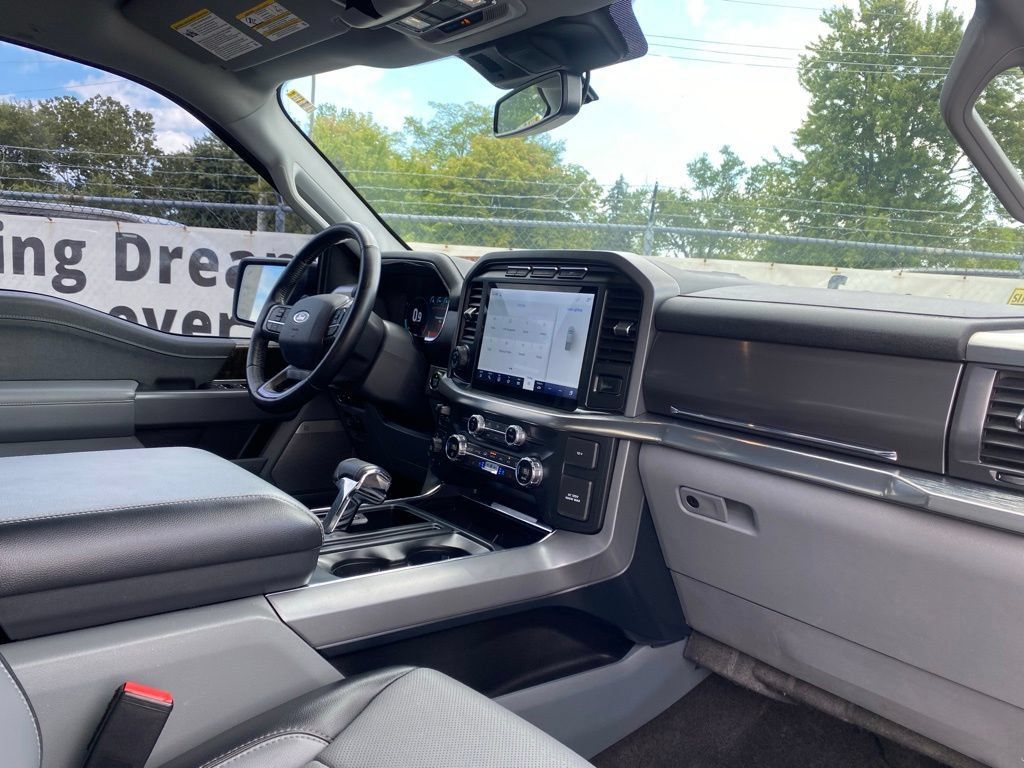 Used 2021 Ford F150 Lariat AWD/4WD image 19