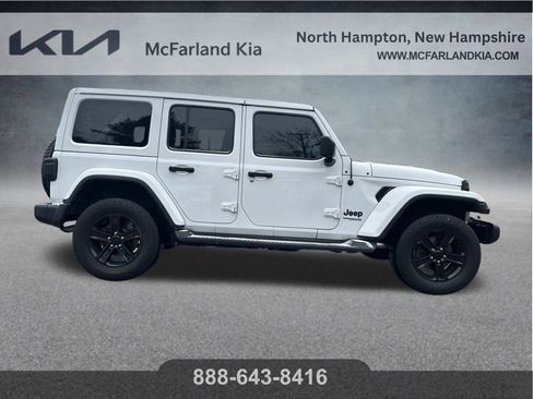 Used 2021 Jeep Wrangler Unlimited Sahara image 8