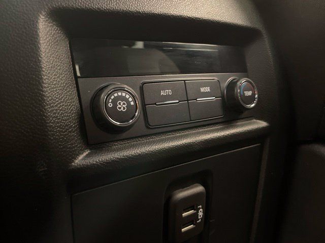 Used 2023 Chevrolet Traverse LT w/ LPO, Floor Liner Package AWD/4WD image 25