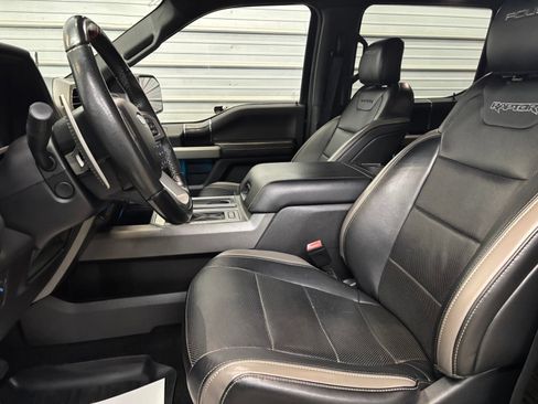 Used 2018 Ford F150 Raptor w/ Equipment Group 802A Luxury AWD/4WD image 8