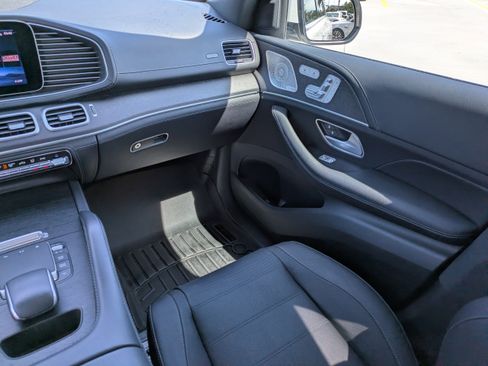 Used 2024 Mercedes-Benz GLE 350 4MATIC image 16