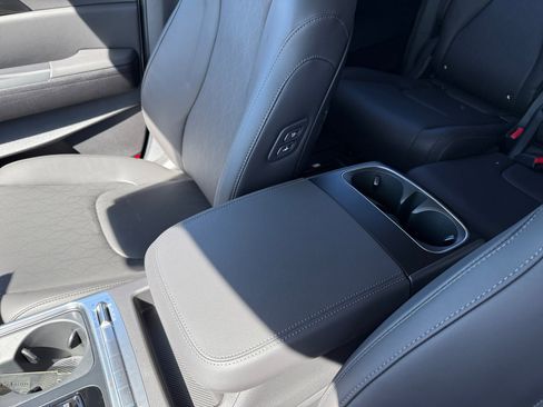 New 2026 Kia Carnival SX image 14