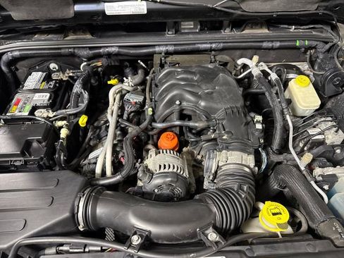 Used 2016 Jeep Wrangler Unlimited Sahara AWD/4WD image 52