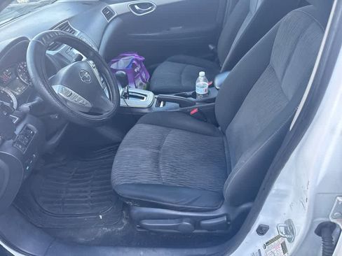 Used 2015 Nissan Sentra SV image 21