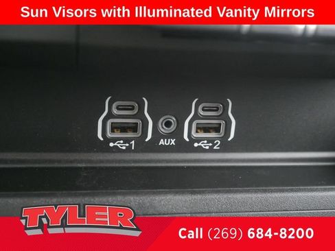New 2026 RAM 1500 4x4 Crew Cab image 36