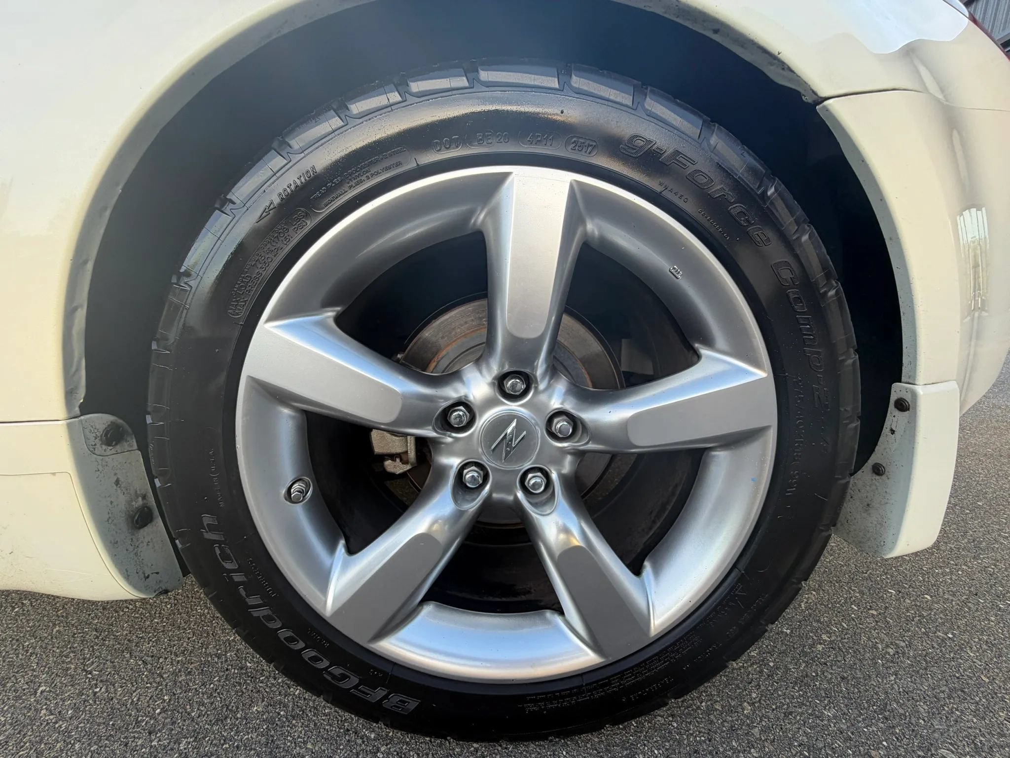 Used 2003 Nissan 350Z Coupe RWD image 9