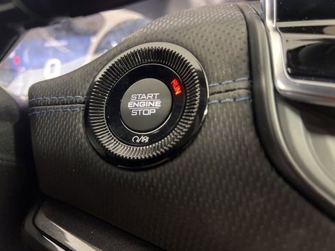 New 2026 Jeep Compass Latitude image 19