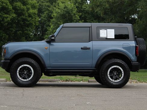 Used 2023 Ford Bronco Badlands AWD/4WD image 5