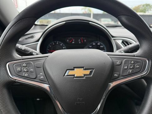 Used 2024 Chevrolet Malibu LT FWD image 30