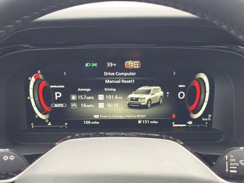 New 2026 Nissan Pathfinder Platinum w/ Cargo Package image 32