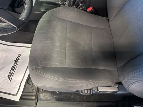 Used 2019 Toyota Tacoma TRD Sport w/ Technology Package AWD/4WD image 11