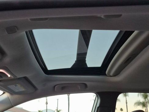 Used 2025 Toyota Corolla Cross XLE w/ Convenience Package image 14