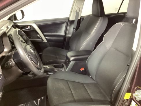 Used 2017 Toyota RAV4 XLE w/ Plus Extra Value Package FWD image 10
