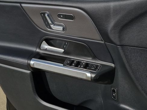 Certified 2021 Mercedes-Benz GLB 250 image 16