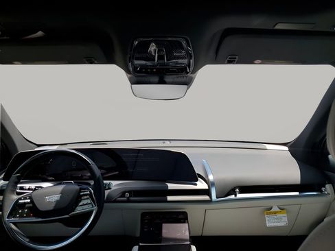 New 2026 Cadillac Vistiq Luxury image 24