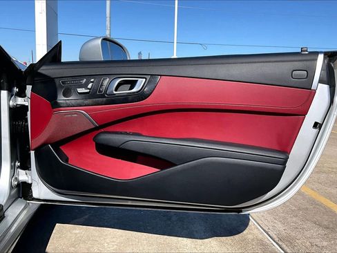 Used 2016 Mercedes-Benz SL 550 SL 550 image 17