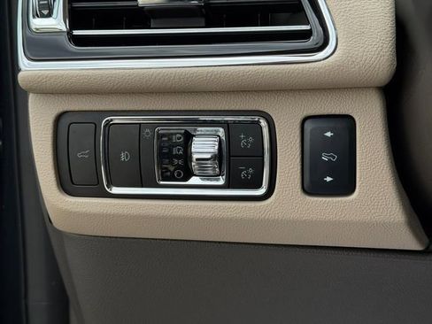 Used 2024 Lincoln Navigator L Reserve AWD/4WD image 48