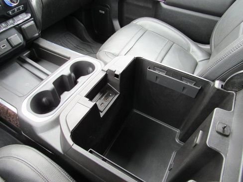 Used 2022 GMC Sierra 2500 Denali image 26