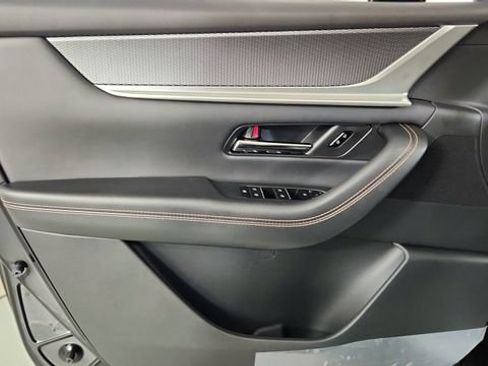 New 2026 MAZDA CX-90 Plug-In Hybrid w/Premium Sport AWD/4WD image 9