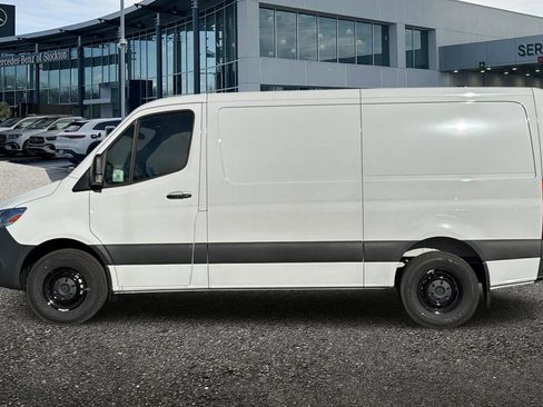 New 2025 Mercedes-Benz Sprinter 2500 image 7