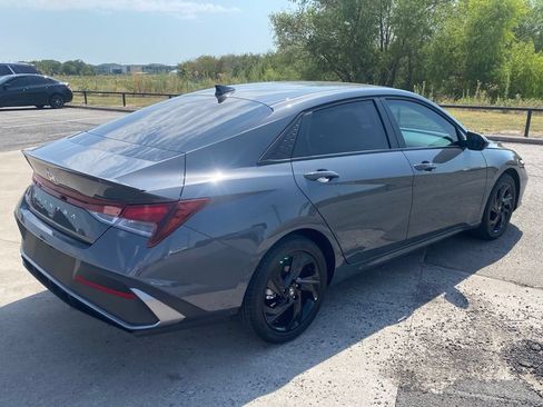 Used 2026 Hyundai Elantra Sport FWD image 5