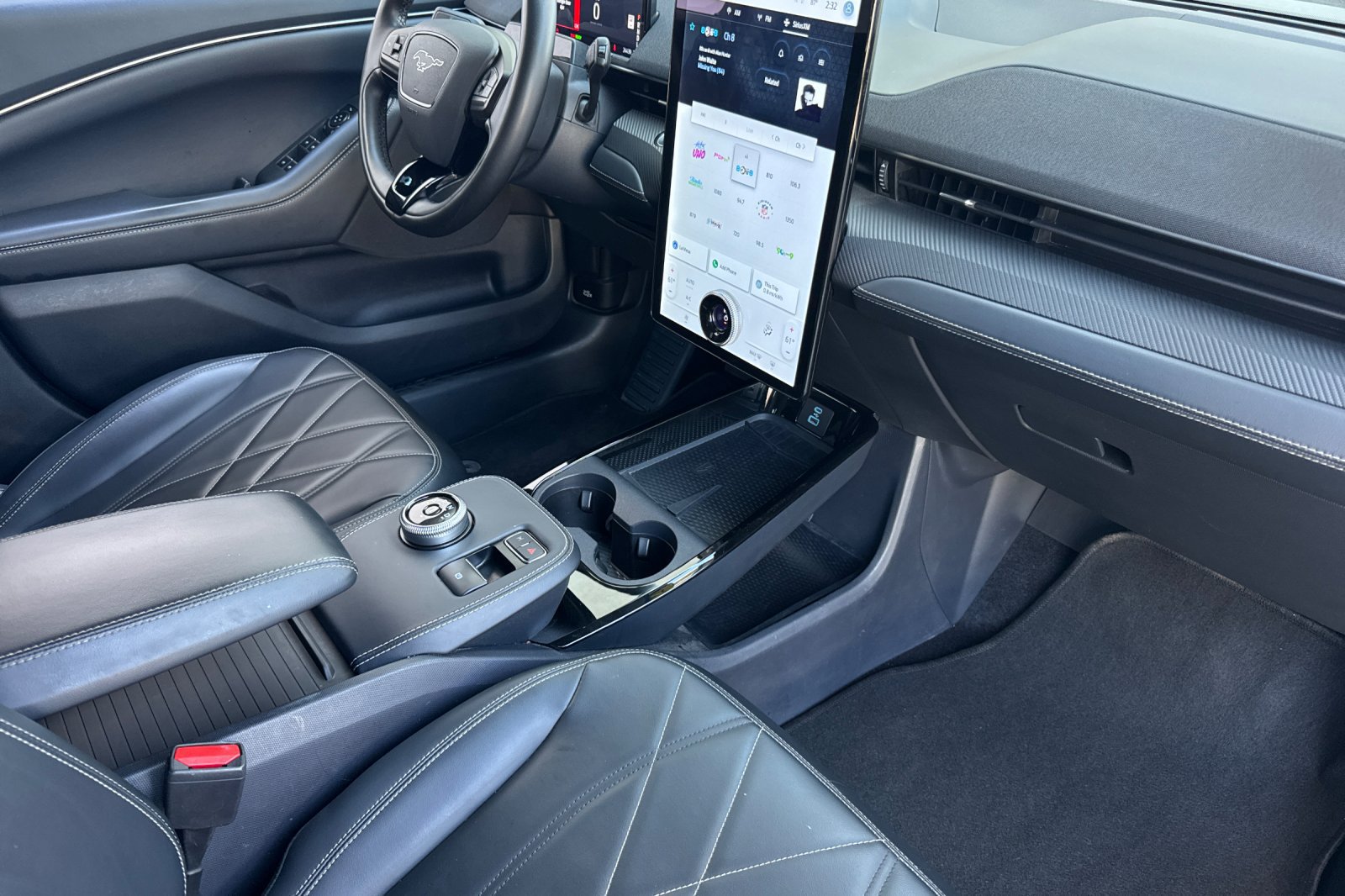 Certified 2024 Ford Mustang Mach-E Select RWD image 15