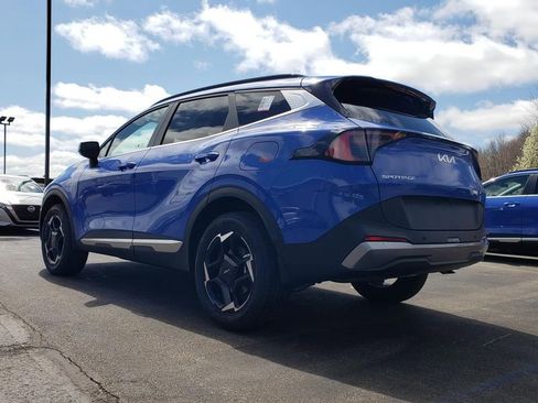 New 2026 Kia Sportage EX AWD/4WD image 4