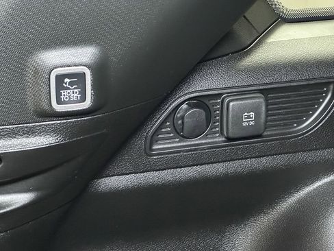 New 2025 Jeep Grand Cherokee Limited w/ Black Appearance Package image 14